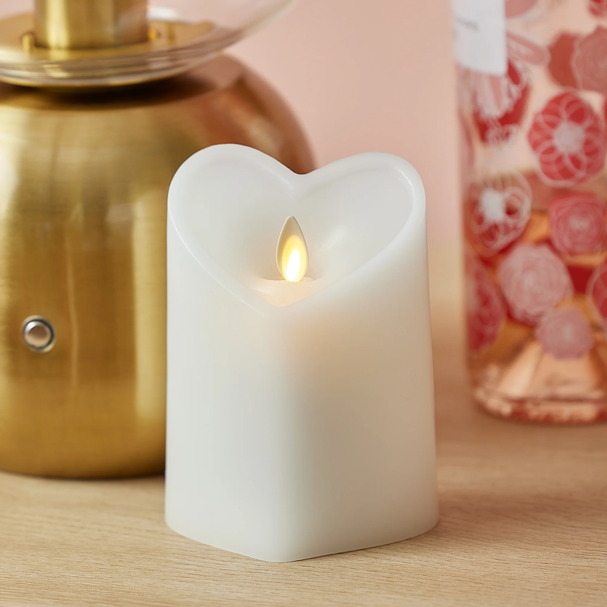 White Flameless Candle Heart Pillar - Image 4